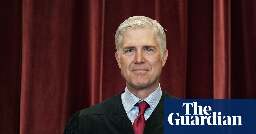 Gorsuch urged to recuse himself from supreme court case over ties to oil baron