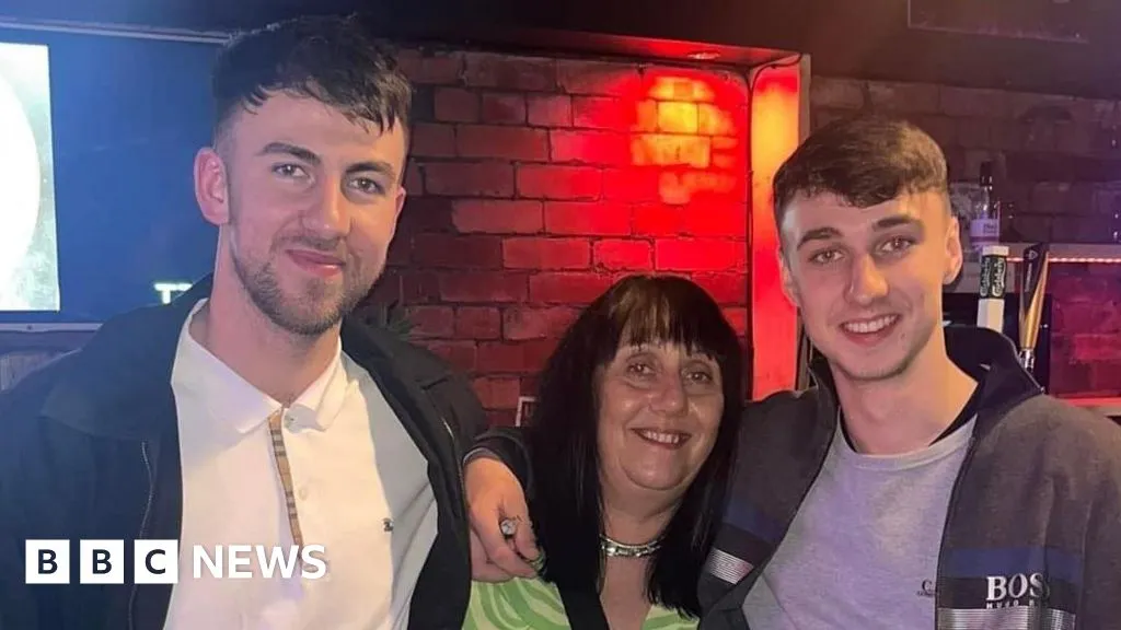 Oswaldtwistle: Jay Slater's family stop donations on fundraiser after Tenerife death