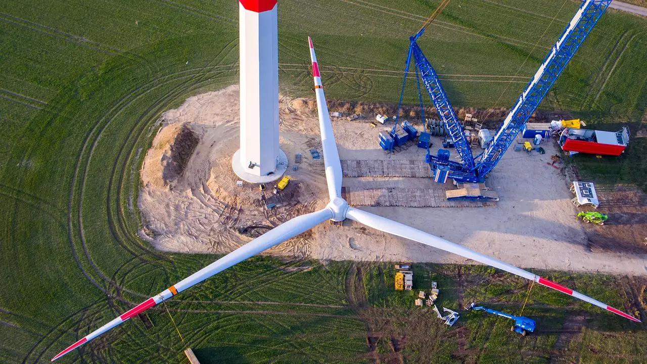 Bundestag stimmt für schnellere Genehmigungen für Windräder