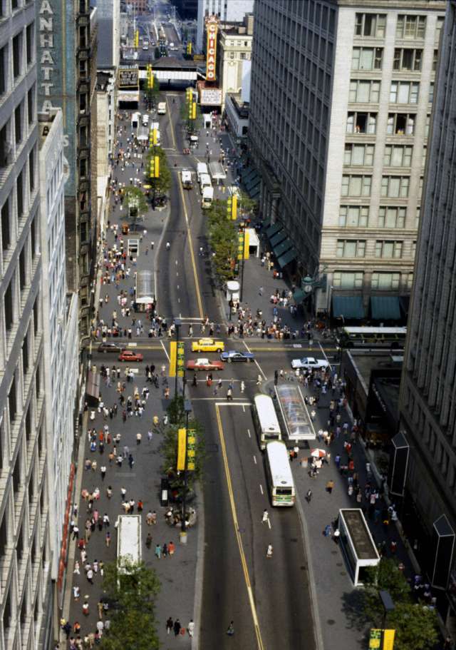 1987 State Street Mall