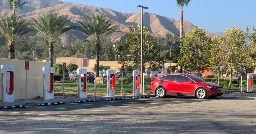 Tesla brings back FSD and free Supercharging transfer despite what Elon said