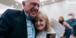 Woman in Maine Thanks Bernie Sanders for $20 Inhaler That Used to Cost Her $300 | Common Dreams