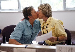 Voters agree to remove same sex marriage ban from Colorado's constitution