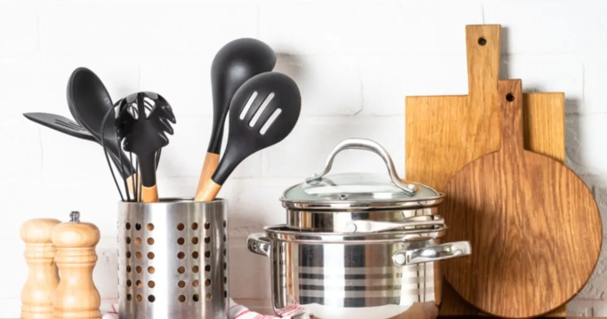 Ditch Toxic Black Plastic and Use These Safer Kitchen Utensils Instead