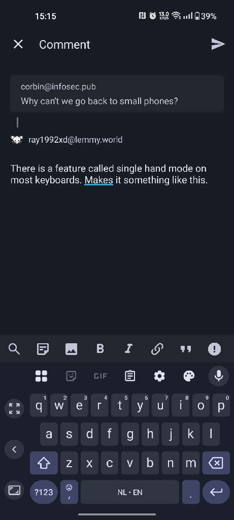 Screenshot of smartphone keyboard in single hand mode.