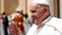 Pope Francis again uses slur for gay priests in the Vatican: Italian media