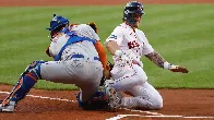 Mets throw out runner at home after hectic sequence [ESPN Video]