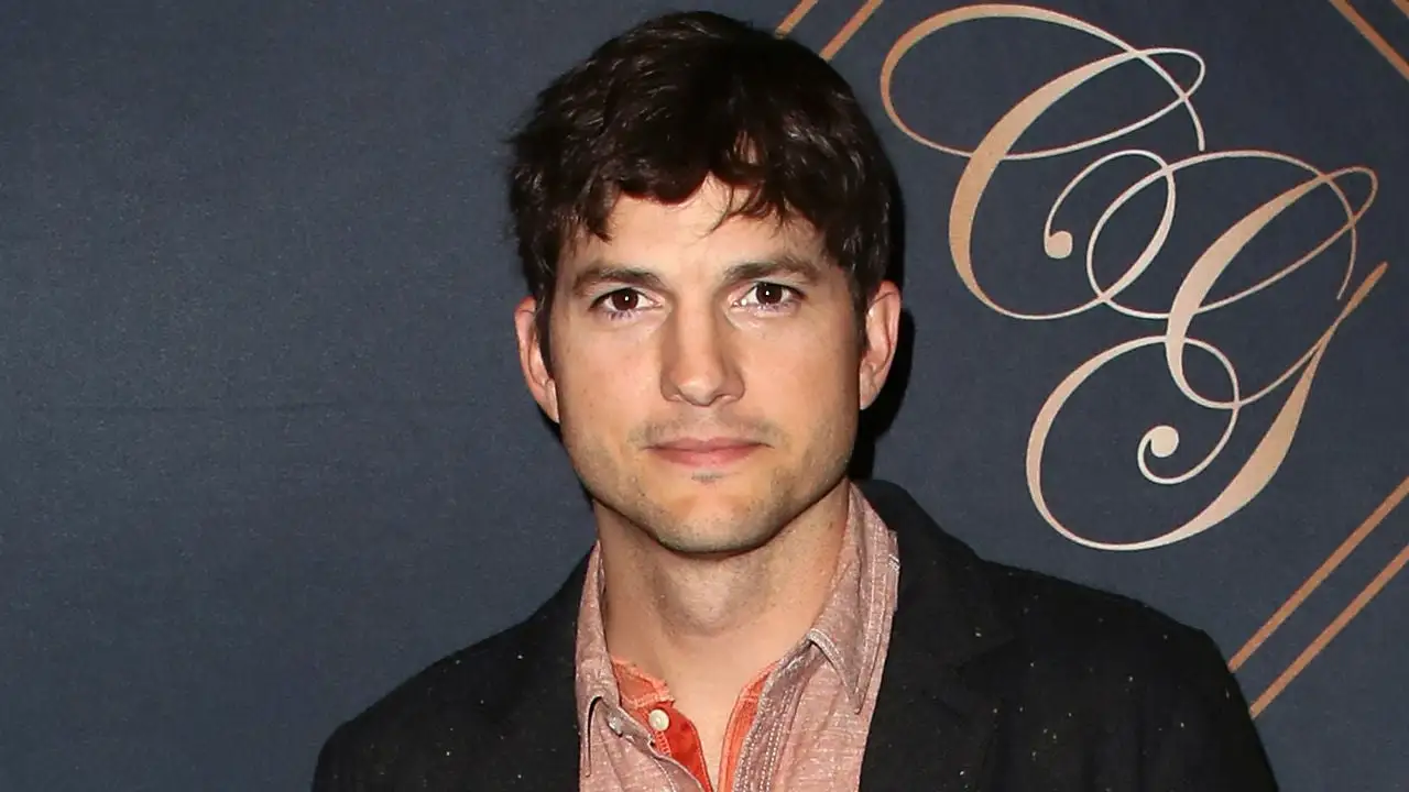 Ashton Kutcher Resigns From His Anti-Child Sex Abuse Organization