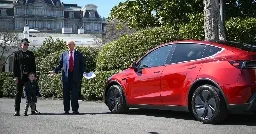 Trump turns the White House lawn into a Tesla showroom