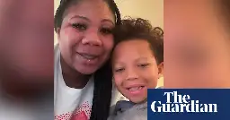 Boy, 8, and mother held at gunpoint by Sacramento police in mistaken identity