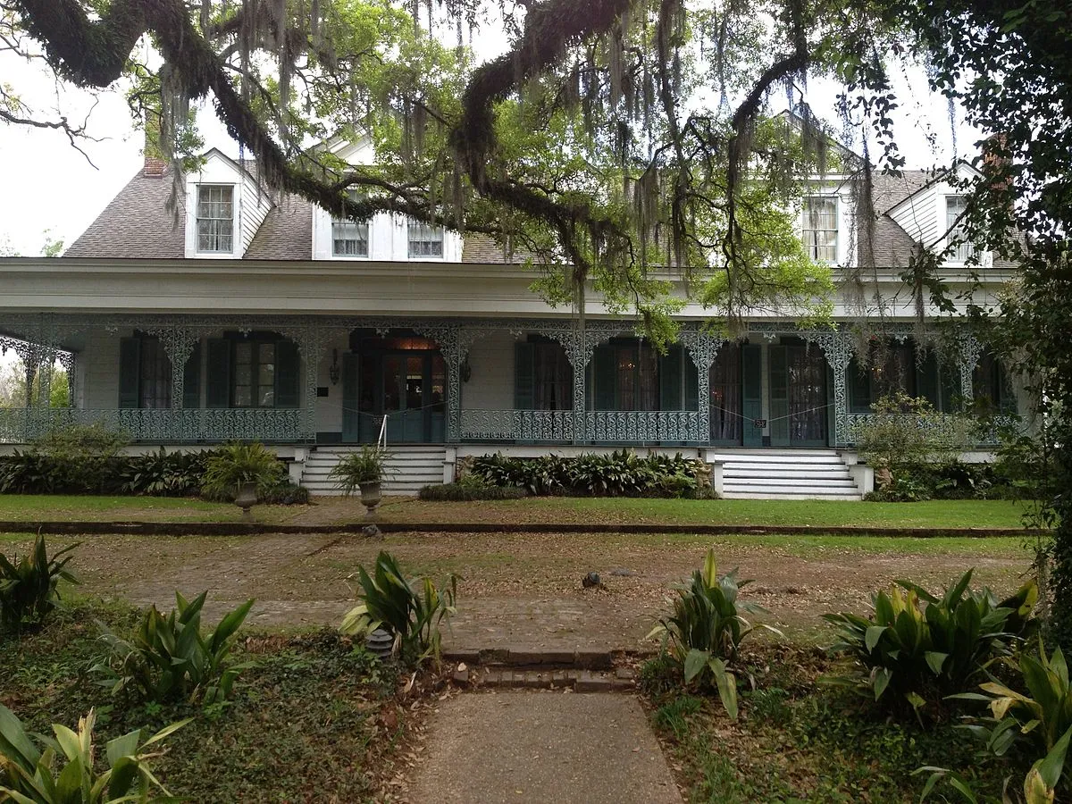 Legends of Myrtles Plantation - Wikipedia