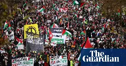 Thousands call for Gaza ceasefire on central London march