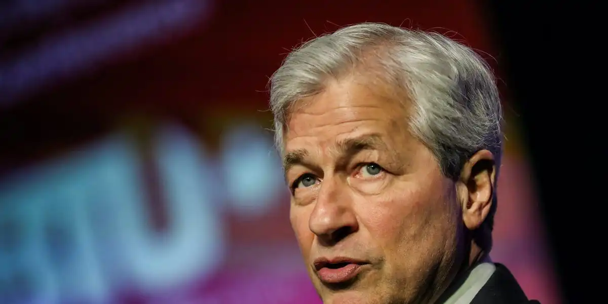 Jamie Dimon says employees can go work somewhere else if they don't like long commutes into the office