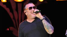 Steve Harwell, founding lead singer of Smash Mouth, dead at 56 | CNN