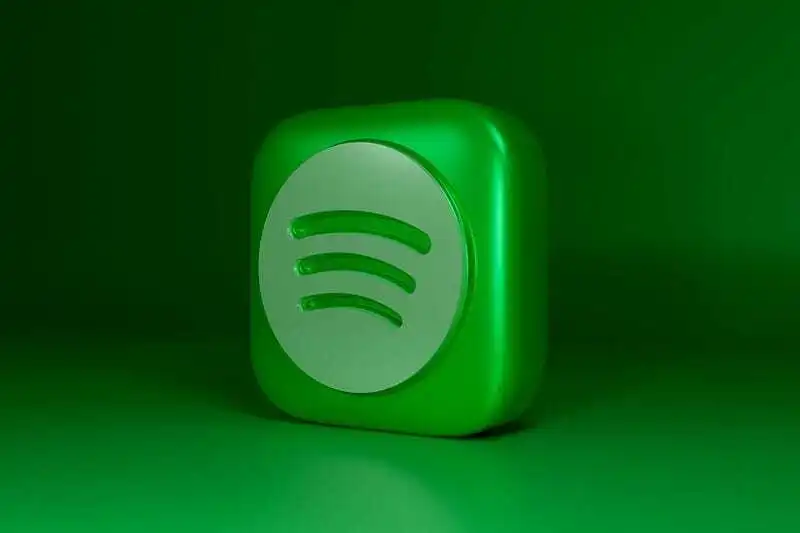 Why Spotify Struggles to Make Money from Music Streaming