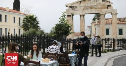 Φιλοδώρημα: Η μεγάλη παγίδα - Πότε υπόκεινται σε φορολογικές κρατήσεις και εισφορές