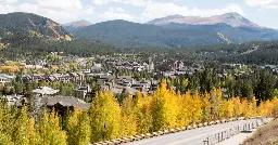 Woman who "doesn't like tourists" confronts 'hungry cyclists' in Colorado mountain town | OutThere Colorado