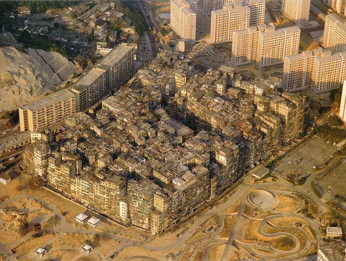 Kowloon Walled City - Wikipedia