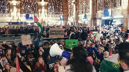 Pro-Palestinian Activists Take Over Amsterdam Central Station - UNICORN RIOT