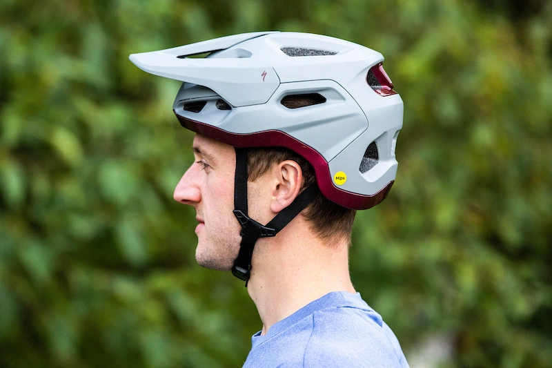 How To Pick A Safer Helmet - According To Science - Pinkbike