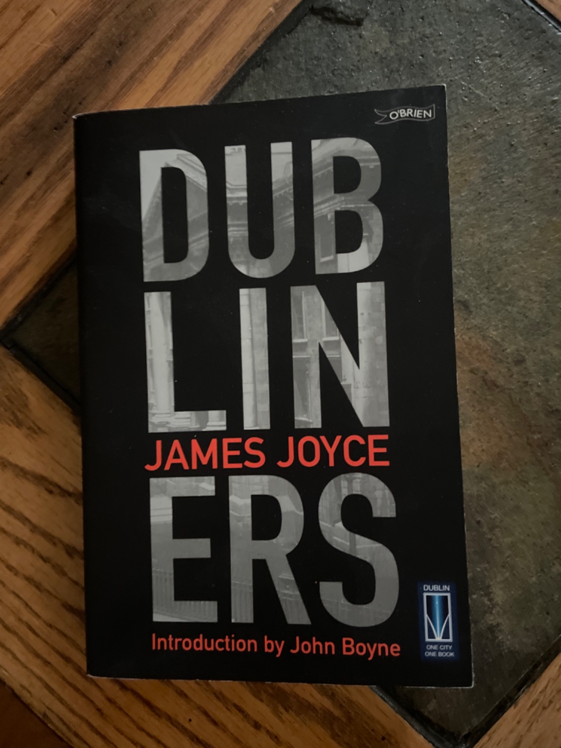 Anyone else had the chance to enjoy Dubliners, by James Joyce?