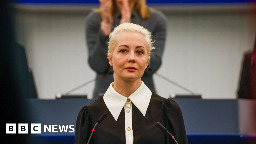 Russian court orders arrest of Yulia Navalnaya