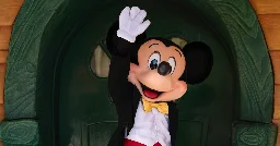 Disneyland Character Workers at California Park Vote to Unionize