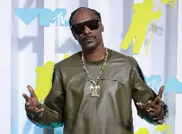 Snoop Dogg shows support for striking actors by canceling 'Doggystyle' concerts
