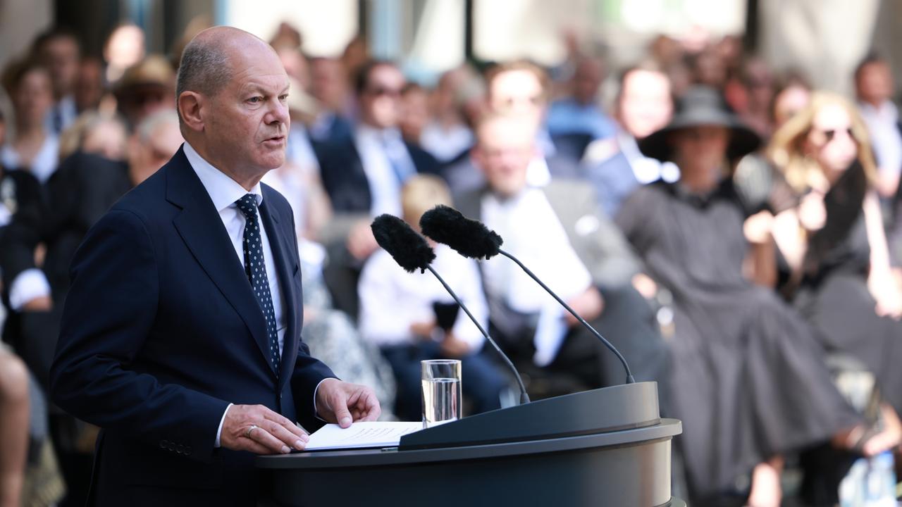 Scholz und Steinmeier rufen zu Verteidigung der Demokratie auf