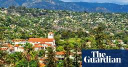 Residents in wealthy California town block access to public hot springs with boulders