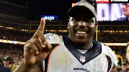 Super Bowl 50 champion Malik Jackson announces retirement from NFL