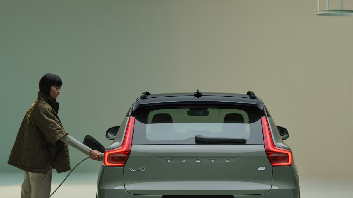 Volvo scales back its EV goals, will no longer be fully electric by 2030