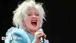 Cyndi Lauper's Glastonbury performance was beset with sound issues