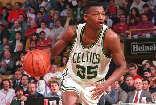 Bronny James’s shocking cardiac arrest brings back memories of Reggie Lewis’s death 30 years ago - The Boston Globe