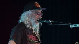 J Mascis –&nbsp;'Little Fury Things' (Live at Triple R)