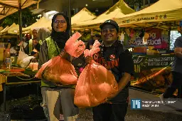 Overcoming food wastage in Ramadan bazaars | The Malaysian Insight