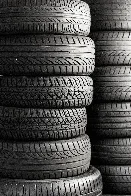 Car tires shed a quarter of all microplastics in the environment