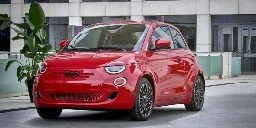 Want a small, cheap EV? The Fiat 500e is coming to the US in 2024