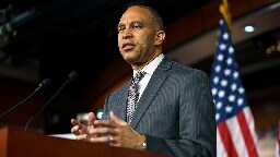 Jeffries: Democrats won’t help GOP advance bipartisan spending bills