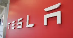 Tesla (TSLA) valuation surges to equal next 10 biggest automakers over Trump/Musk relationship