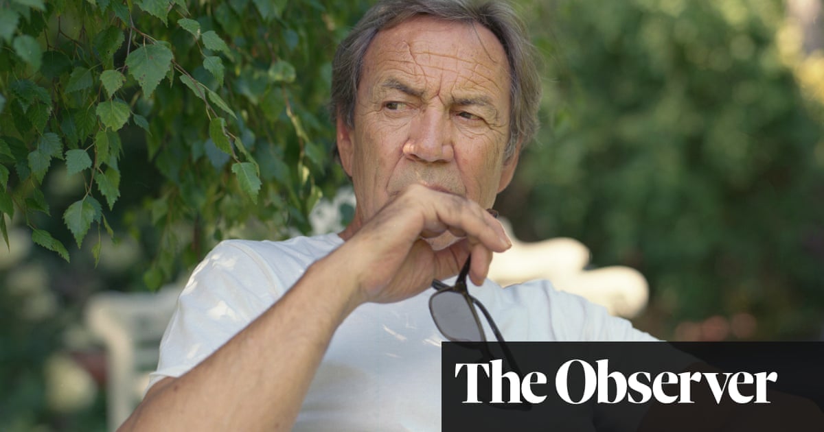 Actor Robert Lindsay on his role in Sherwood and growing up in a mining town: ‘There were terrible confrontations between fathers and sons’