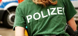 Online-Petition - Polizistin gefeuert, weil sie Rassismus anzeigt