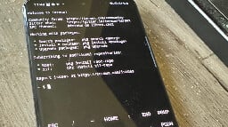 Webserver Runs On Android Phone
