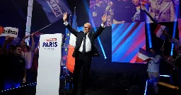 France’s Conservative Leader Calls for Alliance With Far Right