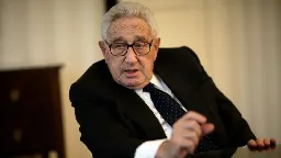 Henry Kissinger, a dominating and polarizing force in US foreign policy, dies at 100 | CNN Politics
