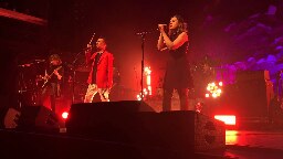 Sleater-Kinney w/Fred Armisen - Rock Lobster 12/13/15 @Terminal 5 Night 2 of 5