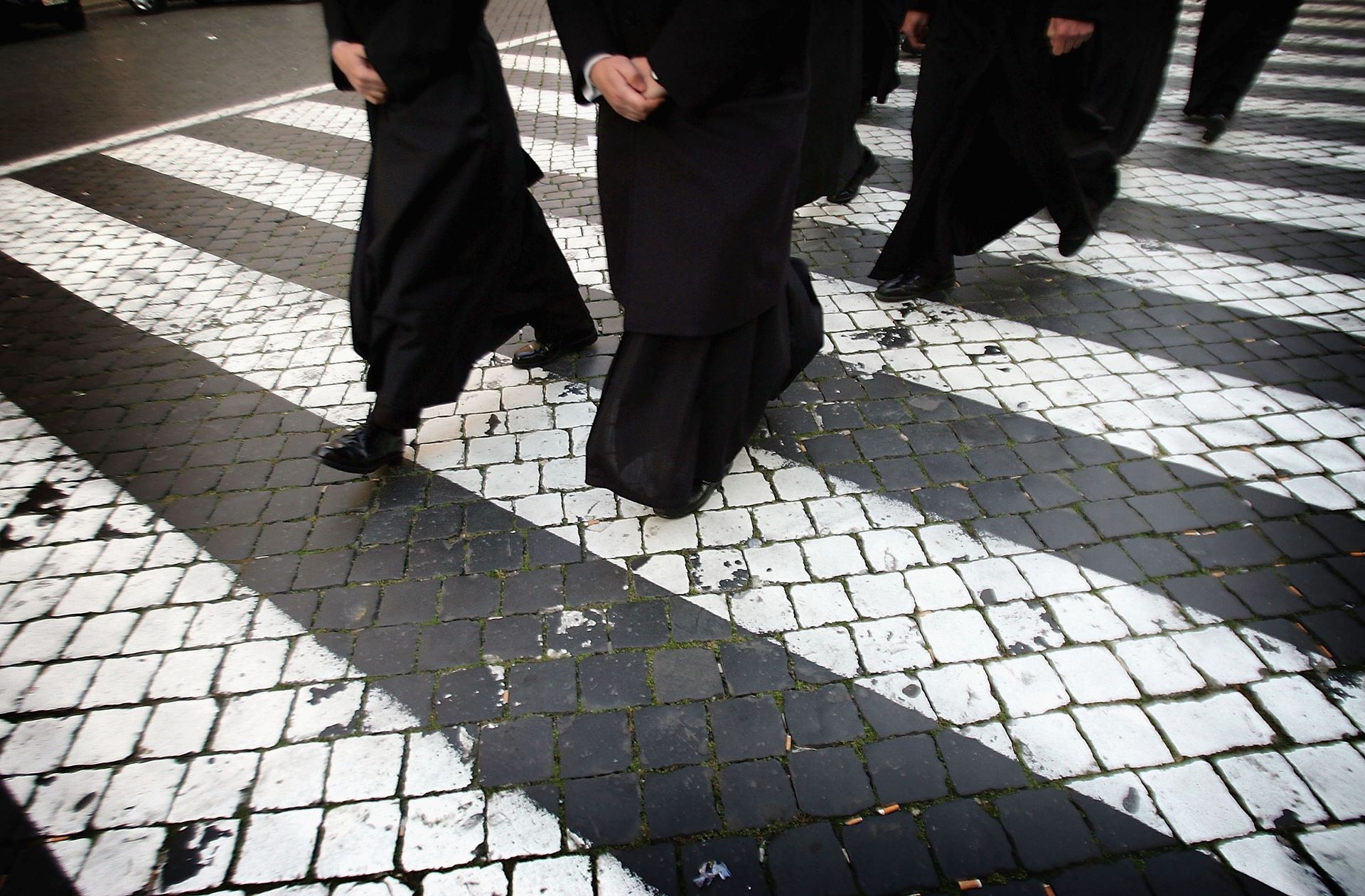 Ksiądz rugał parafian z ambony, bo tańczyli. Tak mu odpowiedzieli