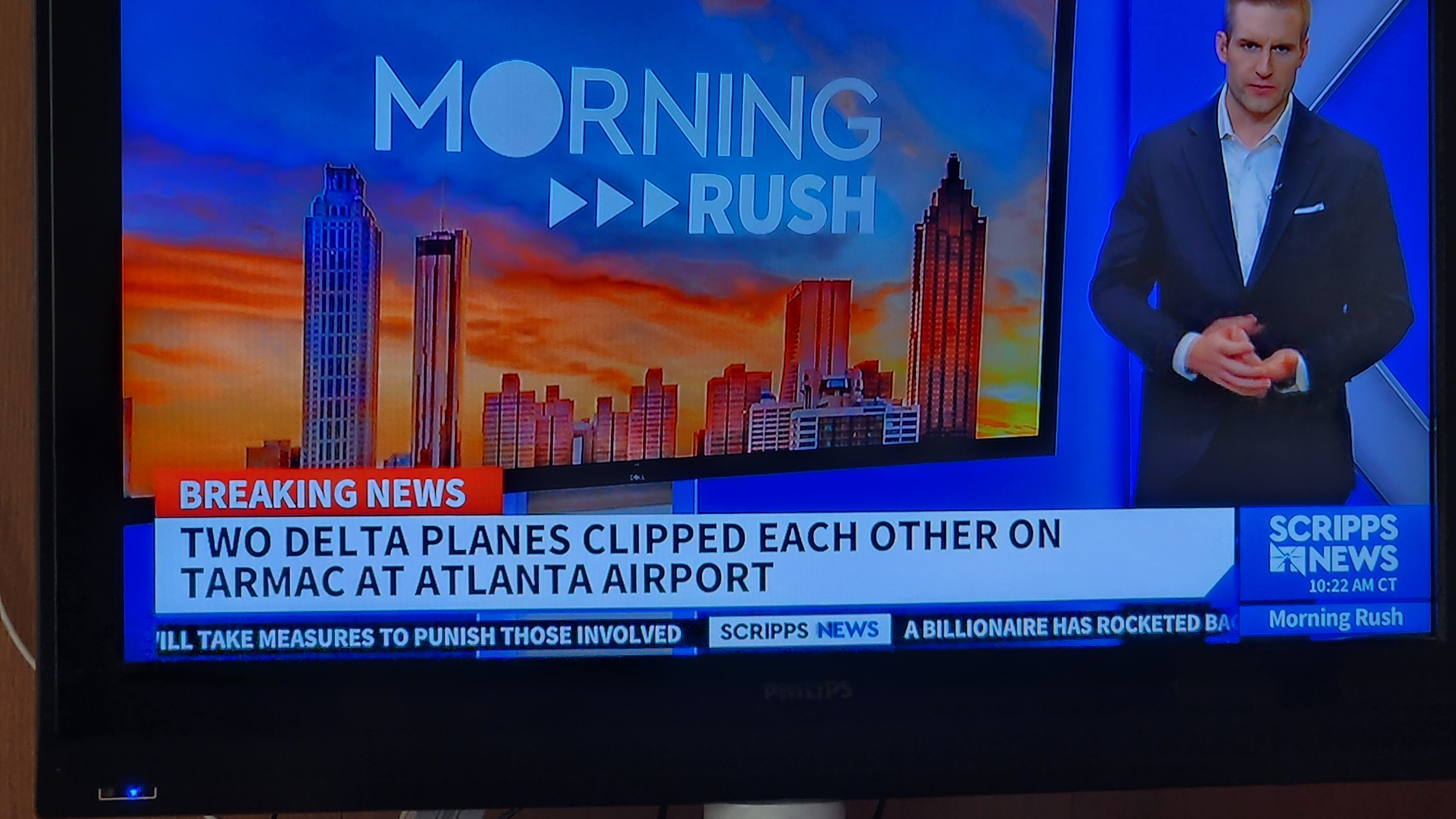 Breaking: Two Delta Planes Clip Each Other in Atlanta.