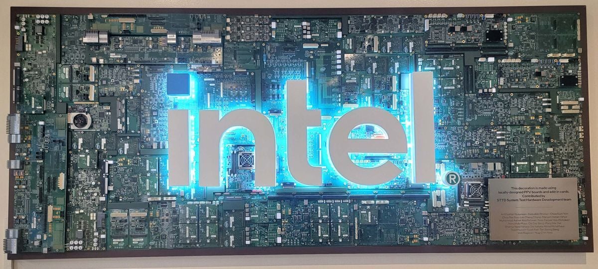 Intel announces cancellation of 20A process node for Arrow Lake, goes with external nodes instead, likely TSMC