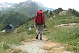 Randonner en toute sécurité en montagne : bons réflexes à adopter et conseils de prudence pour éviter l'accident